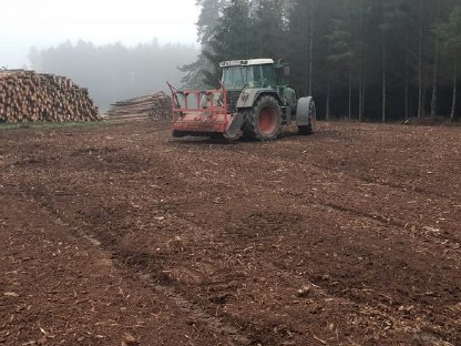 Bild 3:Forstmulchen und Rekultivieren