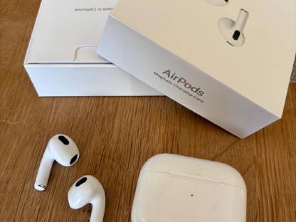 Apple AirPods 3