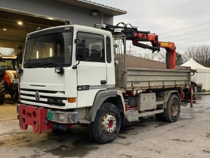 Lkw mit Kran Renault