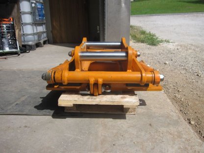 Bild 3:Hydraulische Schwenkvorrichtung