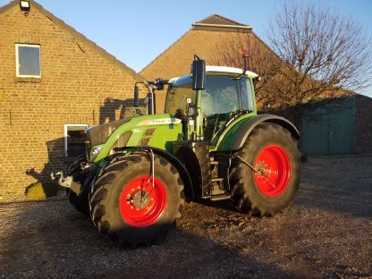 Fendt 718 Vario S4 Profi Plus Top Zustand RTK