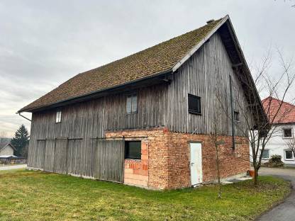 Bild 6:Holzhütte zum Selbstabbau