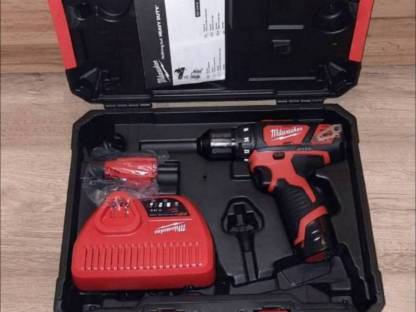 Milwaukee M12 BDD Bohrmaschine