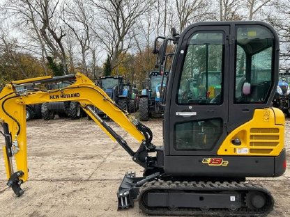 New Holland E19C Mini-Excavator