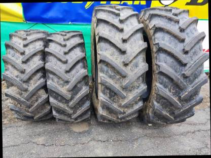 Reifen 420/70R24 und 480/70R34 BKT