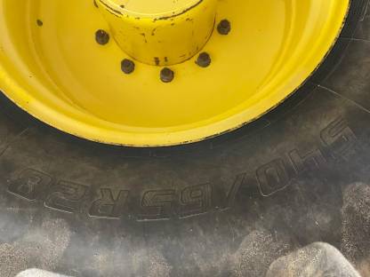 650/65 R38, 540/65 R28 Reifensatz inkl. Felge John Deere 6910