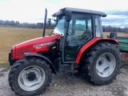 Massey Ferguson 4225 - 4LP