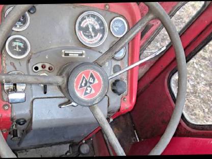 Bild 4:Massey Ferguson 165 Multi Power mit Frontlader