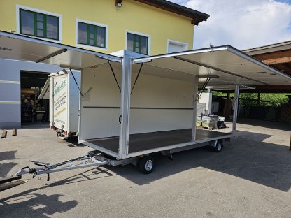 Bild 3:Humer-Drehschemel-Verkaufsbühnen-Transportanhänger