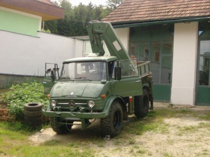 Unimog 406