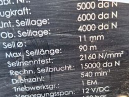 Bild 5:Holzknecht Funkseilwinde 360er