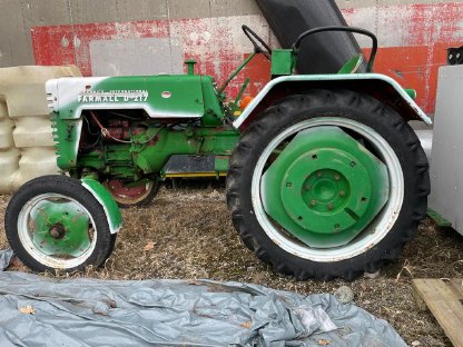 McCormick International Farmall D217