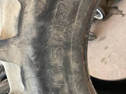 Bild 2:600/65R 34 Firestone Radial 9000