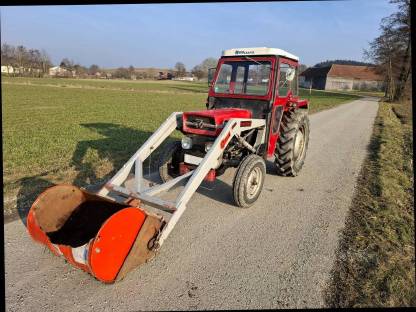 Bild 2:Massey Ferguson 135 mit Multi-Power