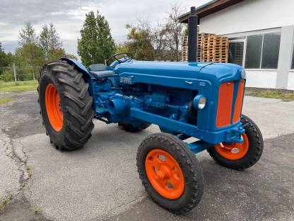 Fordson Major 6 Zylinder