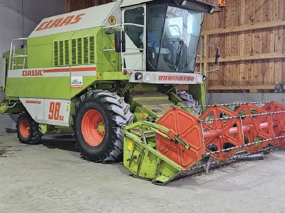 Claas Dominator 98 SL