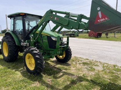 John Deere 5100E