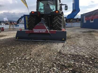 Bild 4:Rent-a-Grader Maschinen im neuen Design!