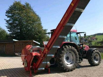 Bild 3:Lohnsägen, Brennholz schneiden / sägen mit Trommelsäge