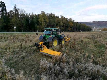 Forstmulchen/Wegebau/Steinebrechen/Transporte uvm