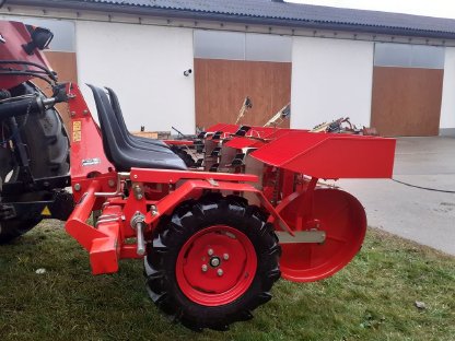 Ich biete eine Maschine zum Anpflanzen von Gemüse und Kräuter