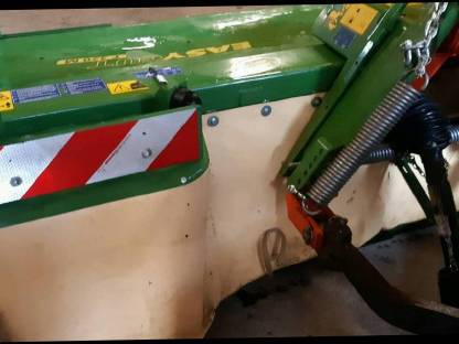 Bild 2:Krone Mähwerk EasyCut F320M