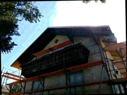 Bild 3:Sandstrahlarbeiten