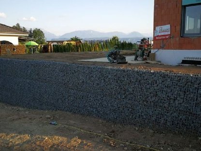 Bild 5:Bewehrte Erde TERRAMESH GREEN