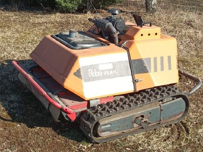 Bild 2:Roboflail One, Raupenmäher, Hangmäher, Solarpark Mäher