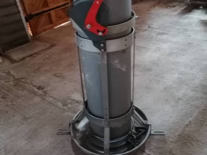 Bild 2:Futterautomat