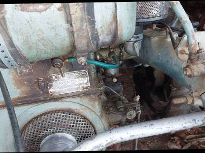 Bild 4:Rasenmäher mit Acme-Motor von Laverda