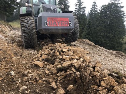 Bild 2:Erdbau Bayer Forst u. Almwegsanierung, Flächenrekultivierung