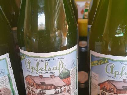 Bild 4:Most naturtrübe Säfte Edelbrände