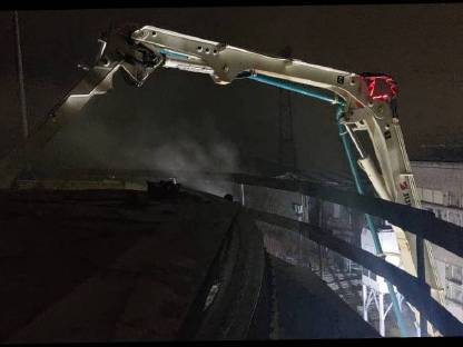 Bild 2:Güllemixer mobil, Schwimmtschicht, Biogas