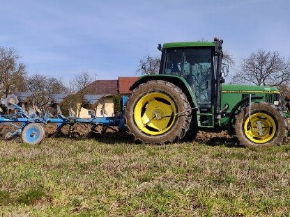 Bild 6:Biete Bodenbearbeitung