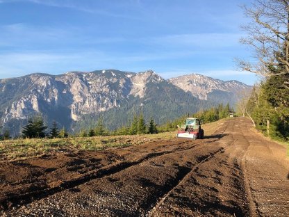 Bild 6:Rekultivierungsarbeiten