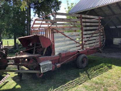 Bild 4:Pöttinger Kurier Ladewagen