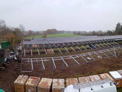 Bild 2:Baggerarbeiten / Erdbau / Pfahlramme