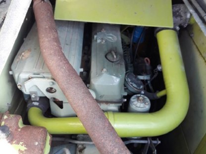 Bild 3:Mähdrescher Claas Dominator Maxi 98 SL mit Maisvorsatz