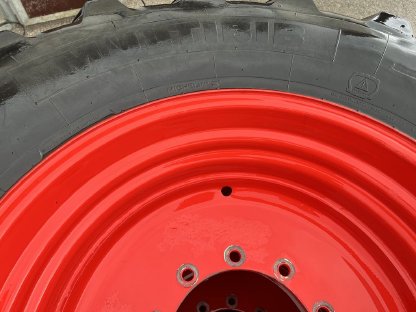 Bild 6:Komplettradsatz Fendt Michelin 650/65R42 540/65R30