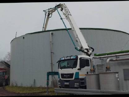 Bild 4:Güllemixer mobil, Schwimmtschicht, Biogas