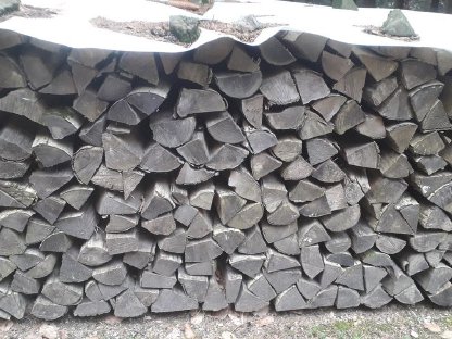 Bild 3:Brennholz