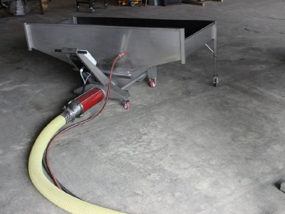 Bild 2:Kürbiskern-Waschanlage neue Generation