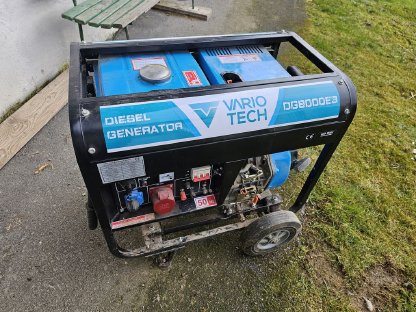 Bild 4:Notstromaggregat Vario Tech DG8000DE3