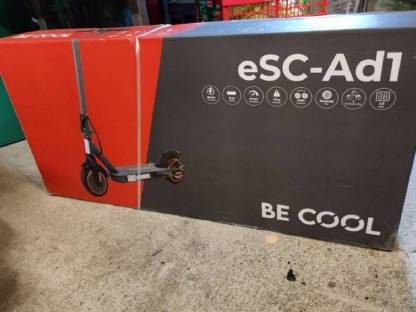E-Scooter original verpackt