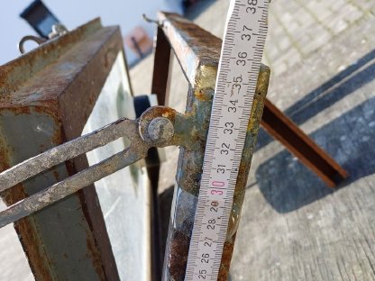 Bild 2:KELLER- oder STALLFENSTER