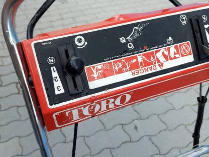 Bild 2:Toro Rasenmäher