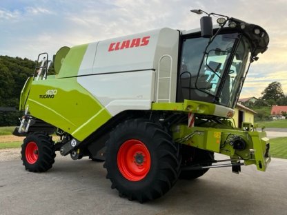 Claas Tucano 420