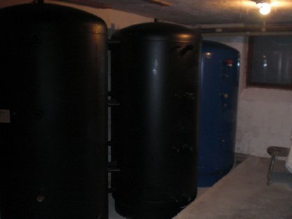 Pufferspeicher 2000 Liter ohne Isolierung zu verkaufen.