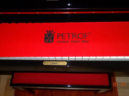Pianino PETROF Modell 125